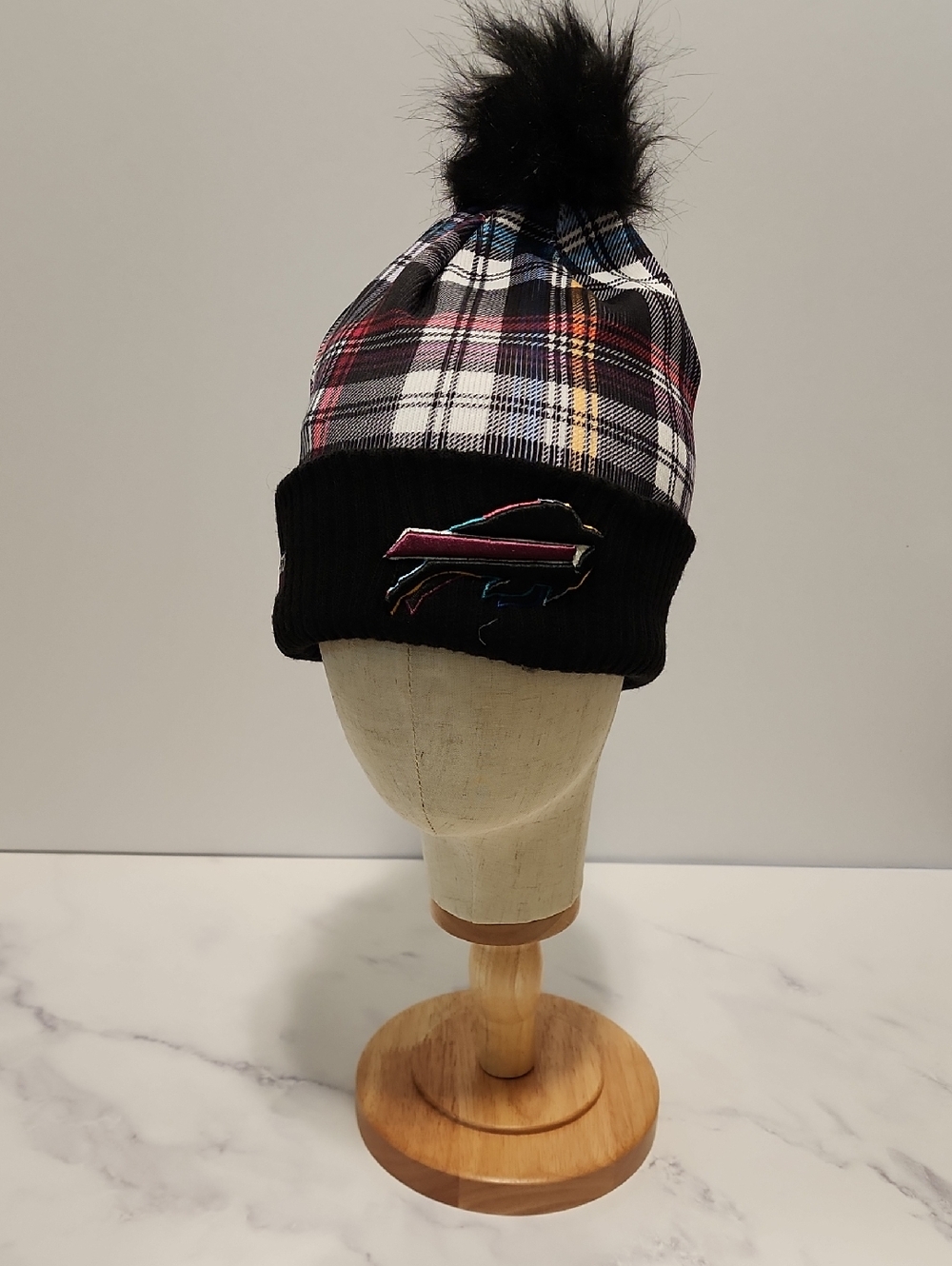 Buffalo Bills NFL New Era Plaid Pom-Pom  Beanie
